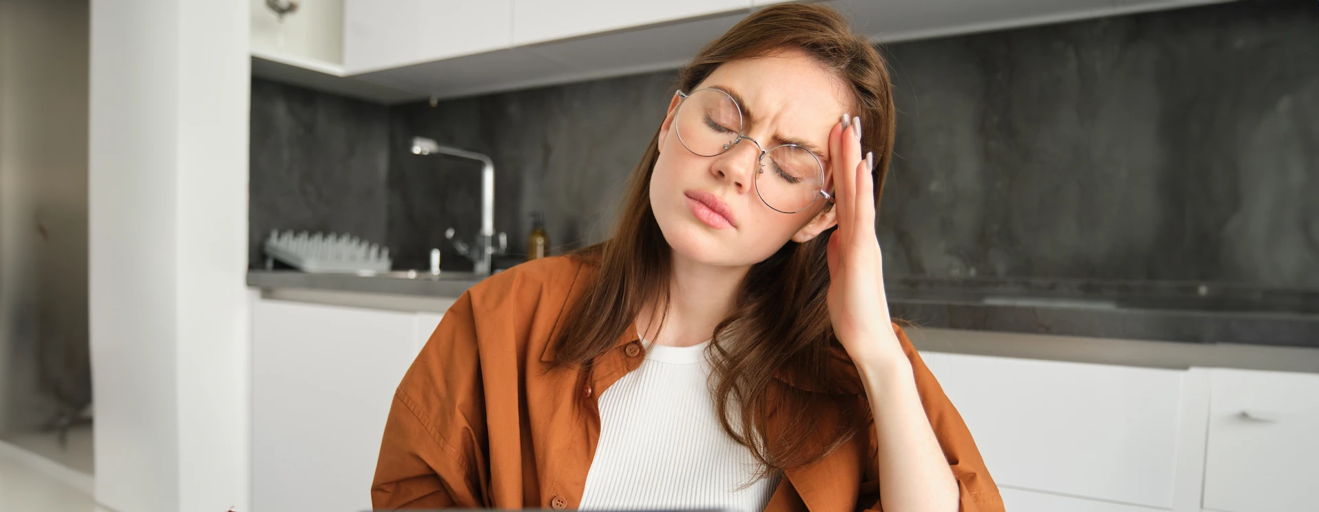 What Causes Headaches and Migraines